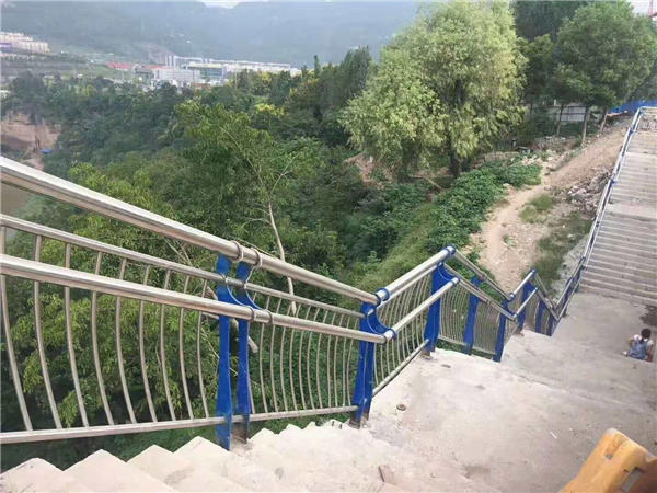 三门峡不锈钢桥梁栏杆
